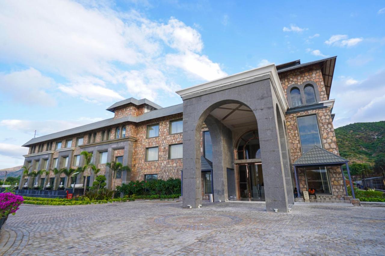 Pushkara Resort And Spa Εξωτερικό φωτογραφία