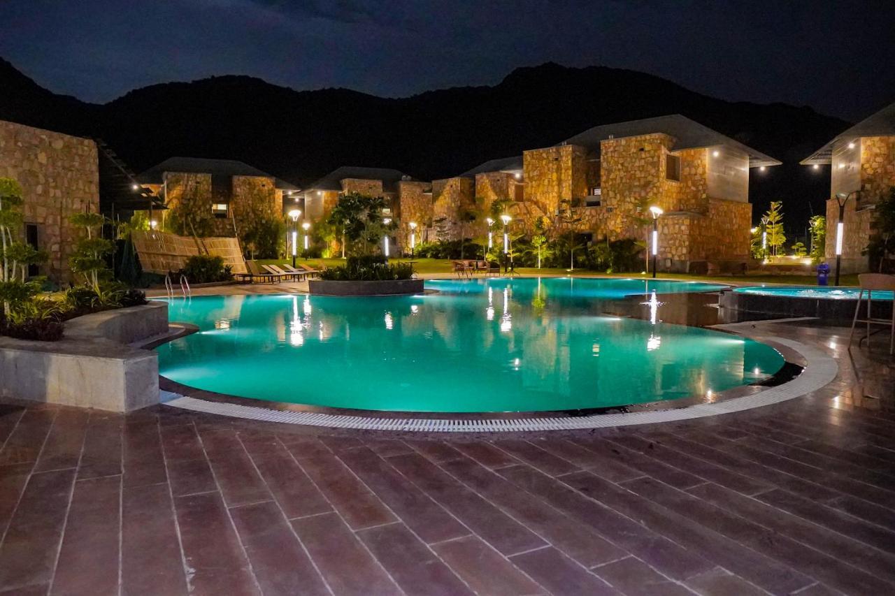 Pushkara Resort And Spa Εξωτερικό φωτογραφία